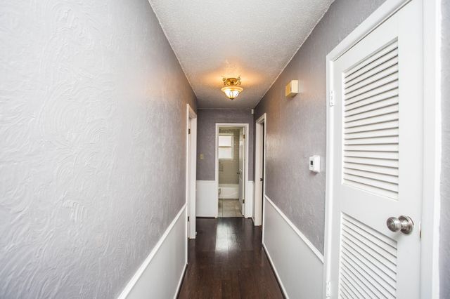 1407 Elkhart Avenue, Lubbock, TX 79416