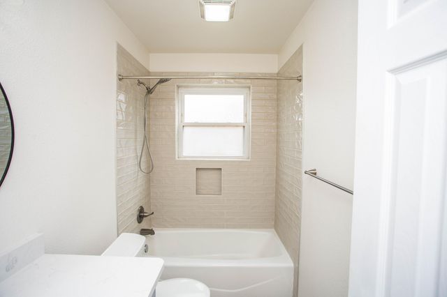 1407 Elkhart Avenue, Lubbock, TX 79416