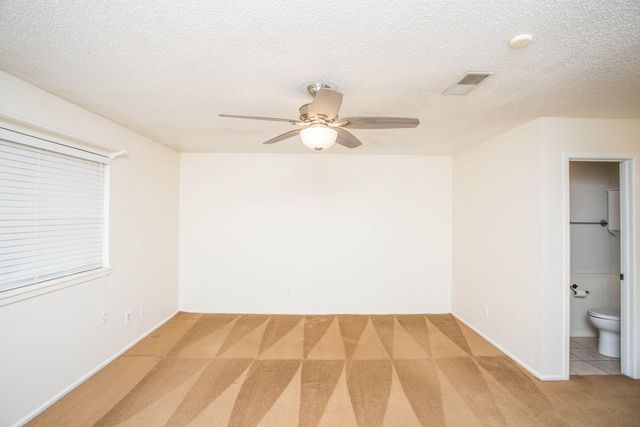 1407 Elkhart Avenue, Lubbock, TX 79416