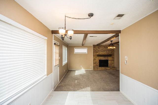 1407 Elkhart Avenue, Lubbock, TX 79416