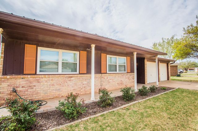 1407 Elkhart Avenue, Lubbock, TX 79416