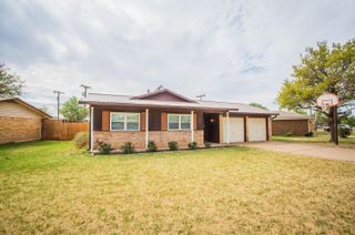 1407 Elkhart Avenue, Lubbock, TX 79416