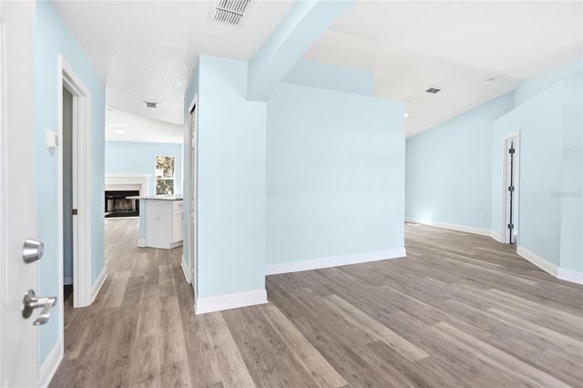 624 W EUCLID AVENUE, Deland, FL 32720