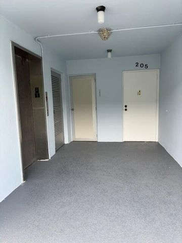 2018 S Federal Highway 205, Boynton Beach, FL 33435