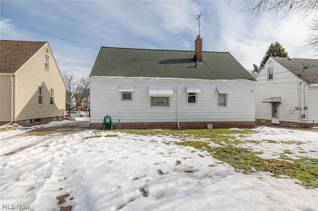 157 Flora Drive, Bedford, OH 44146