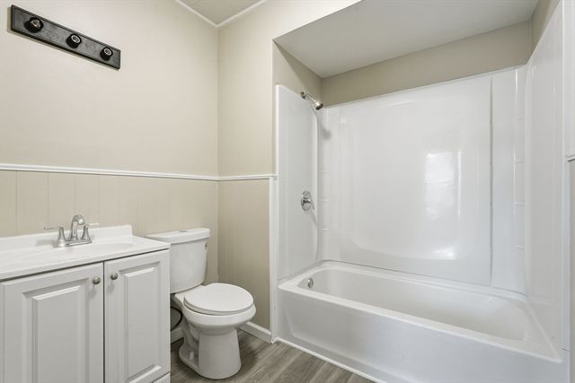 62 E Main St, Erving, MA 01344