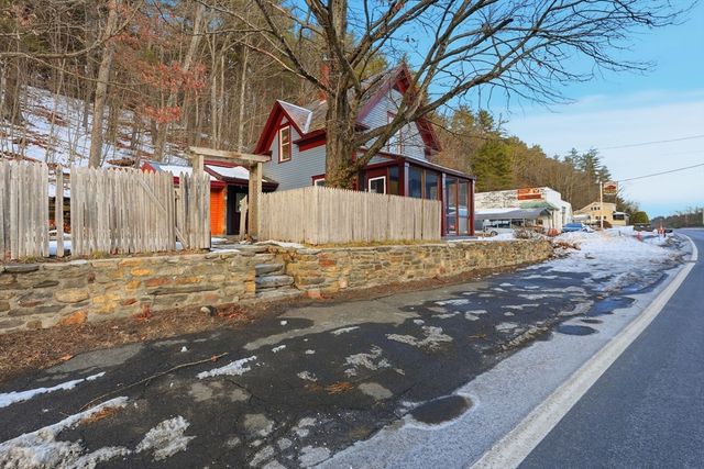 62 E Main St, Erving, MA 01344