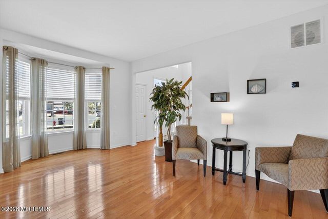 40 Overlook Drive, Little Egg Harbor, NJ 08087