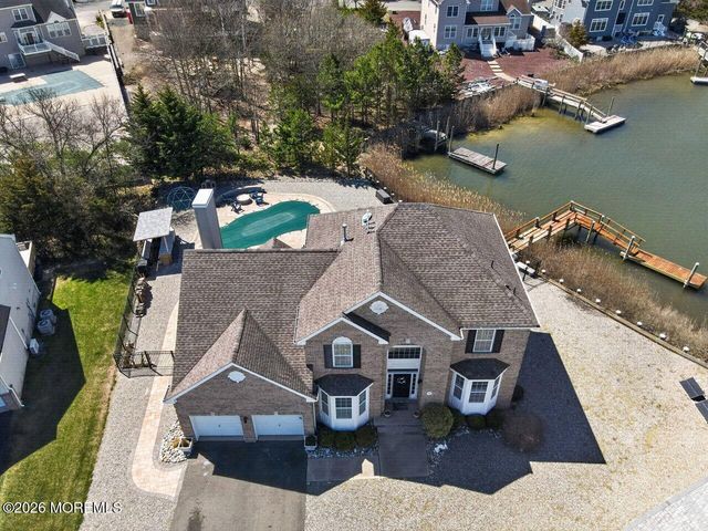 40 Overlook Drive, Little Egg Harbor, NJ 08087