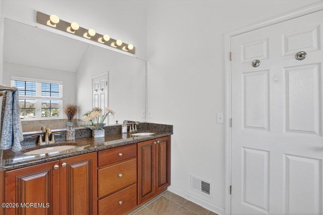 40 Overlook Drive, Little Egg Harbor, NJ 08087