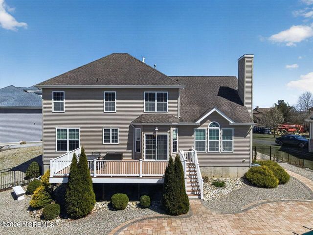 40 Overlook Drive, Little Egg Harbor, NJ 08087