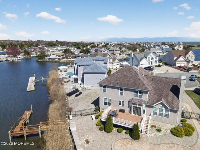 40 Overlook Drive, Little Egg Harbor, NJ 08087