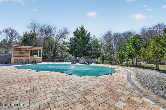 40 Overlook Drive, Little Egg Harbor, NJ 08087
