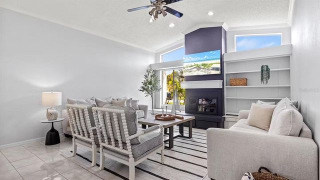 1116 79TH STREET NW, Bradenton, FL 34209