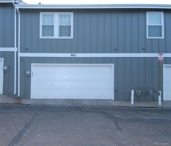 903 S Fairplay Street, Aurora, CO 80012