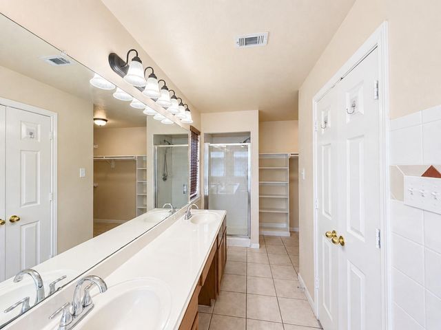 18523 Spinney Lane Drive, Cypress, TX 77433