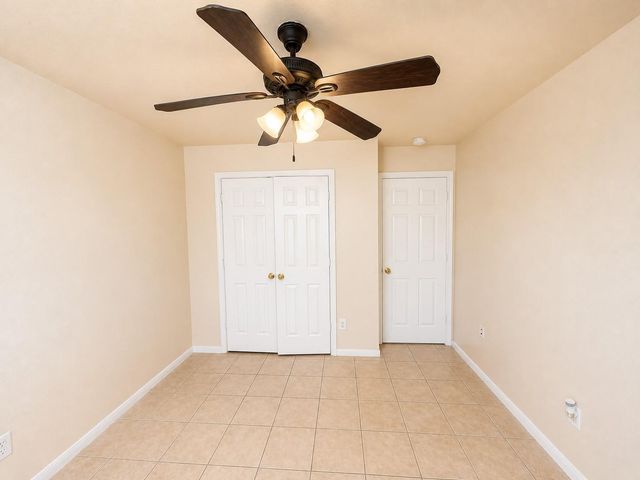 18523 Spinney Lane Drive, Cypress, TX 77433