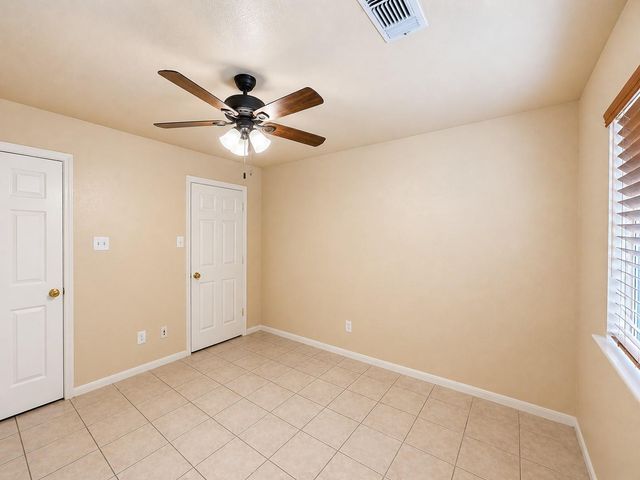 18523 Spinney Lane Drive, Cypress, TX 77433