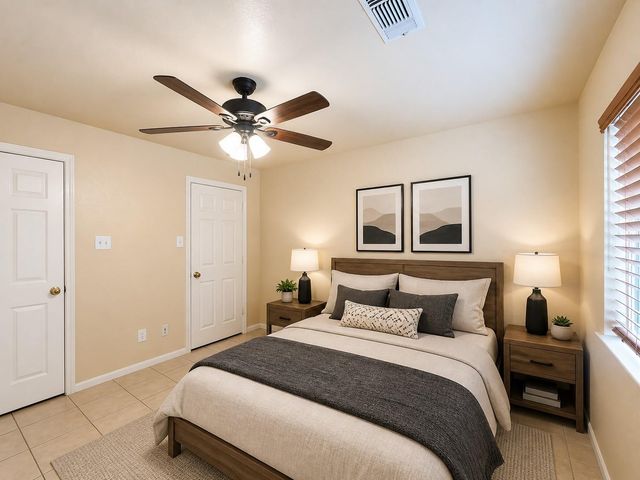 18523 Spinney Lane Drive, Cypress, TX 77433