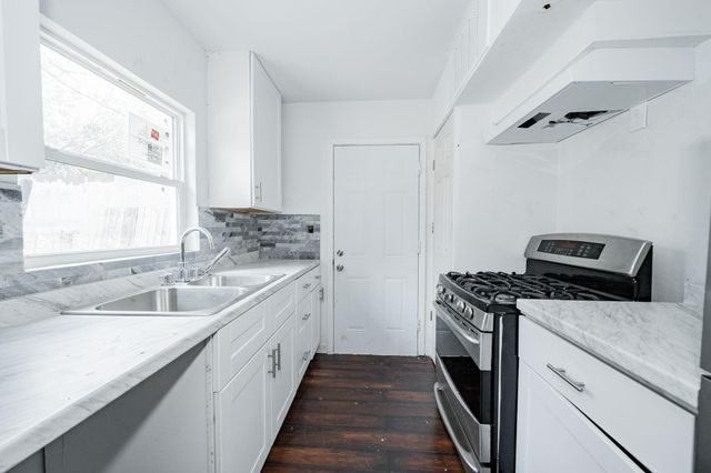 2426 Salerno Drive, Dallas, TX 75224