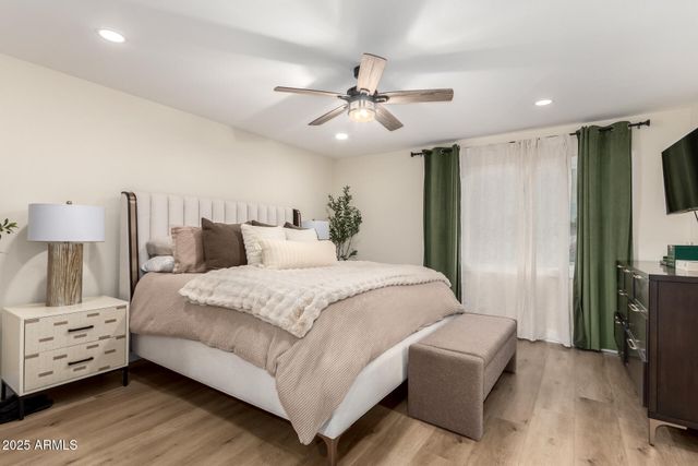 8375 E INDIAN SCHOOL Road, Scottsdale, AZ 85251