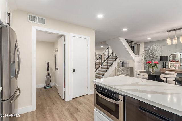 8375 E INDIAN SCHOOL Road, Scottsdale, AZ 85251