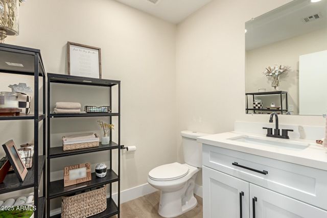 8375 E INDIAN SCHOOL Road, Scottsdale, AZ 85251