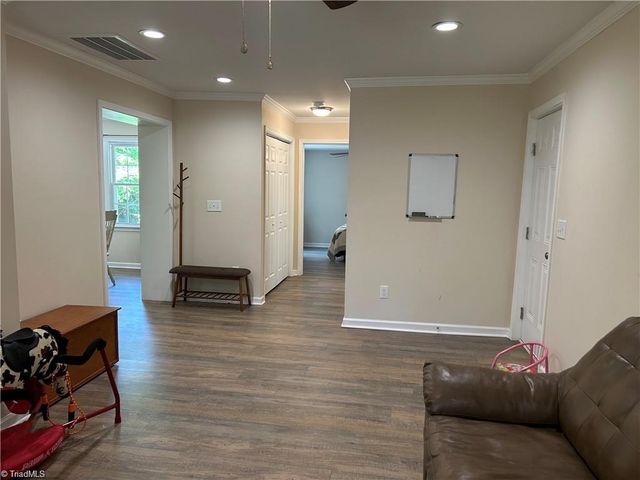 222 Westover Drive, Lexington, NC 27292
