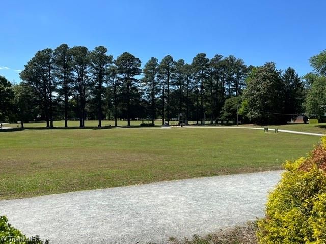 222 Westover Drive, Lexington, NC 27292