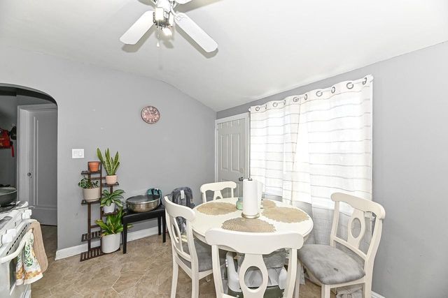 2186 S 89th STREET, Milwaukee, WI 53227