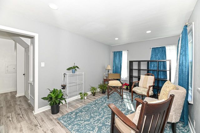 2186 S 89th STREET, Milwaukee, WI 53227