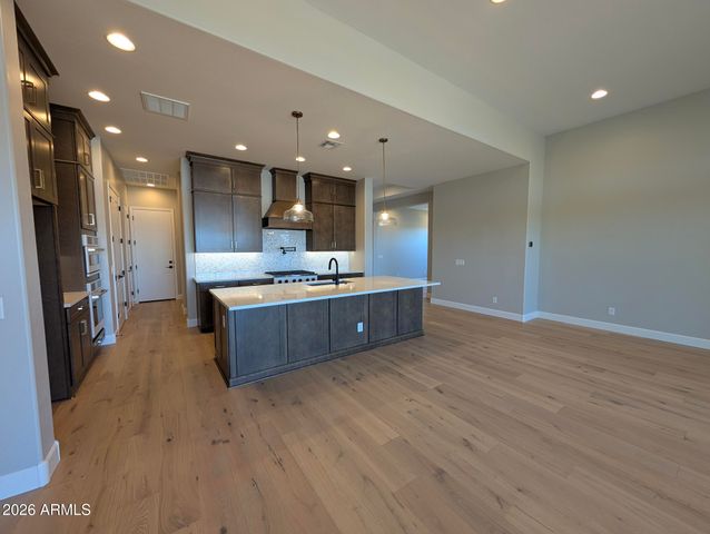 2929 E PICUAL Avenue, San Tan Valley, AZ 85140