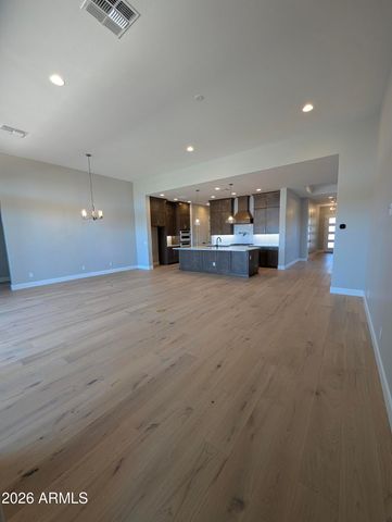 2929 E PICUAL Avenue, San Tan Valley, AZ 85140
