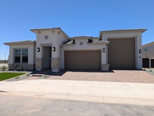 2929 E PICUAL Avenue, San Tan Valley, AZ 85140