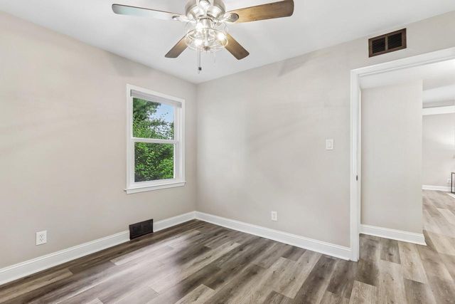 4640 N 149th STREET, Brookfield, WI 53005
