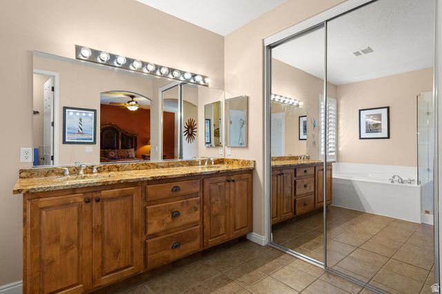 3278 E SWEETWATER DR, Washington, UT 84780