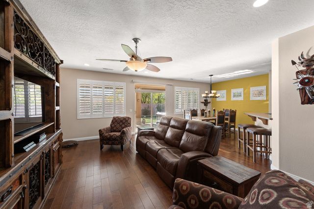 3278 E SWEETWATER DR, Washington, UT 84780