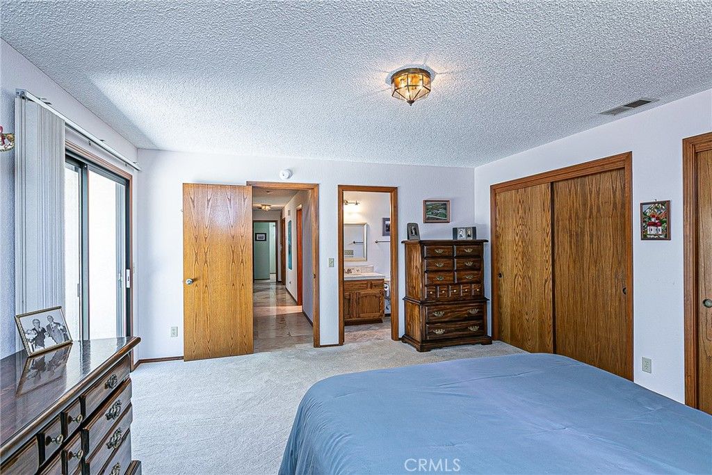 Image 14 of property listing at 855 Sunshine Court, Santa Maria, CA 93455