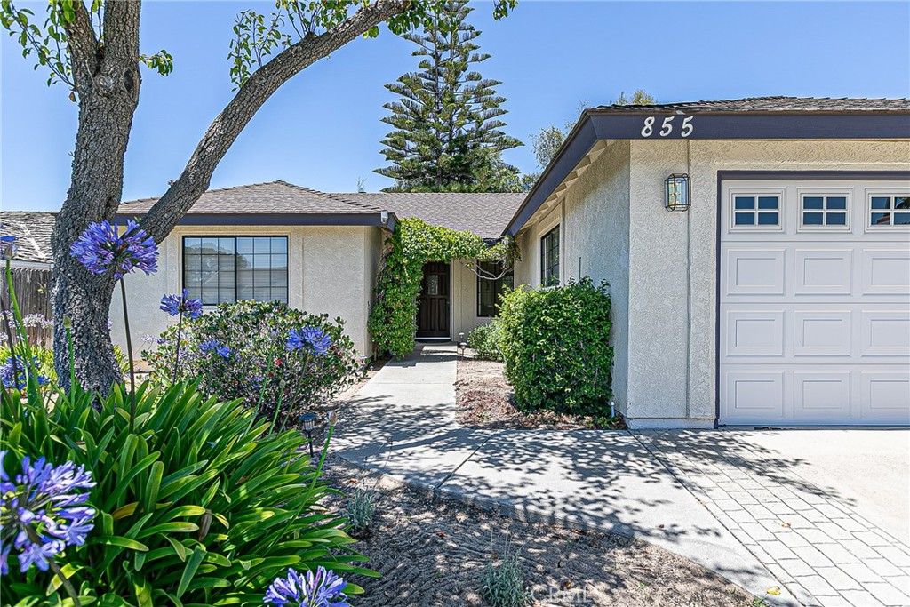Image 2 of property listing at 855 Sunshine Court, Santa Maria, CA 93455