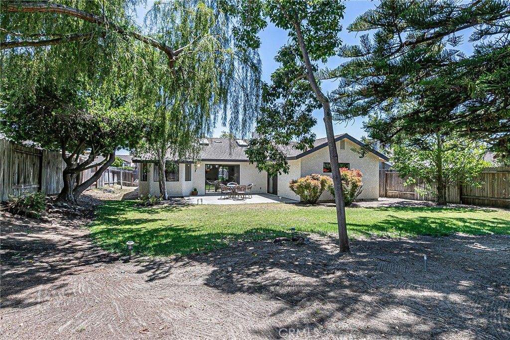 Image 27 of property listing at 855 Sunshine Court, Santa Maria, CA 93455