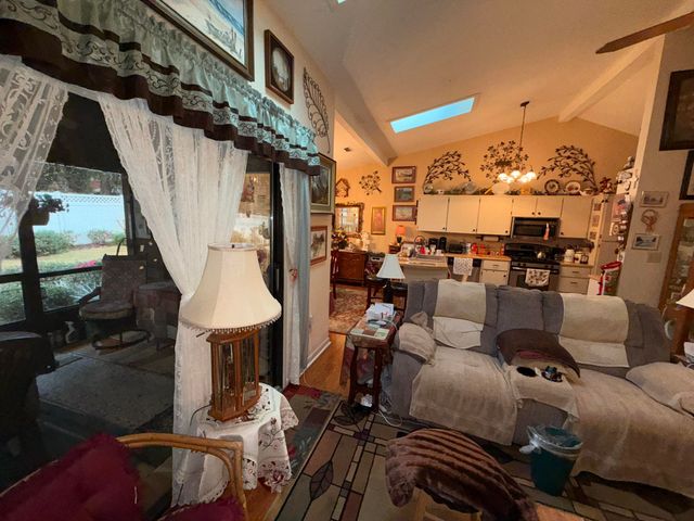 137 Woodbine Circle, Fort Walton Beach, FL 32548