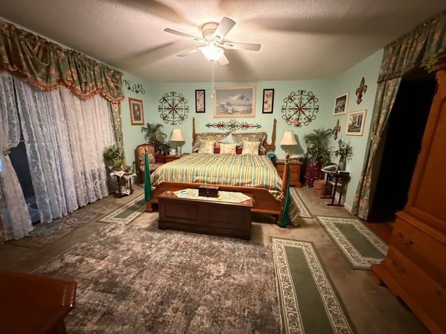 137 Woodbine Circle, Fort Walton Beach, FL 32548