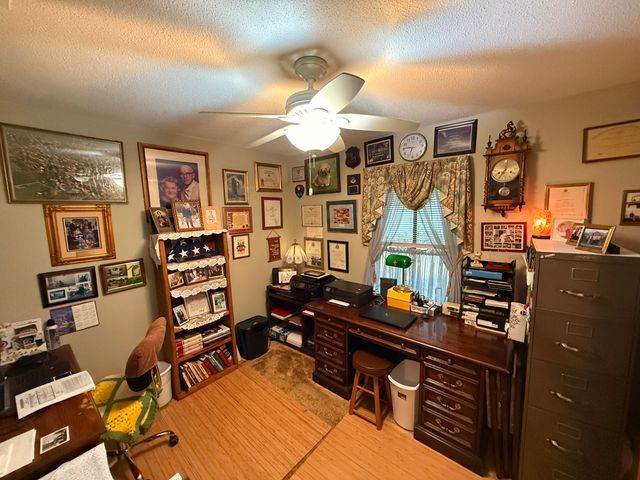 137 Woodbine Circle, Fort Walton Beach, FL 32548