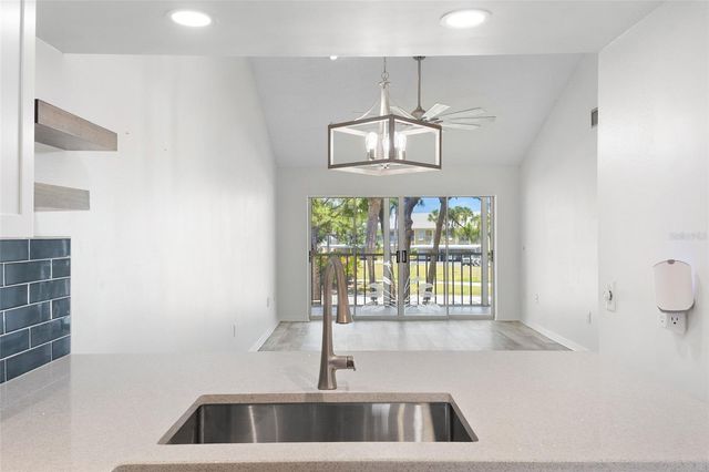 436 CERROMAR LANE 478, Venice, FL 34293