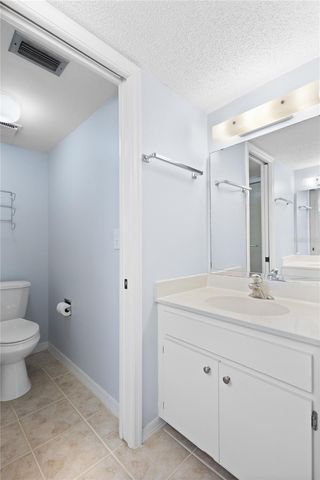436 CERROMAR LANE 478, Venice, FL 34293