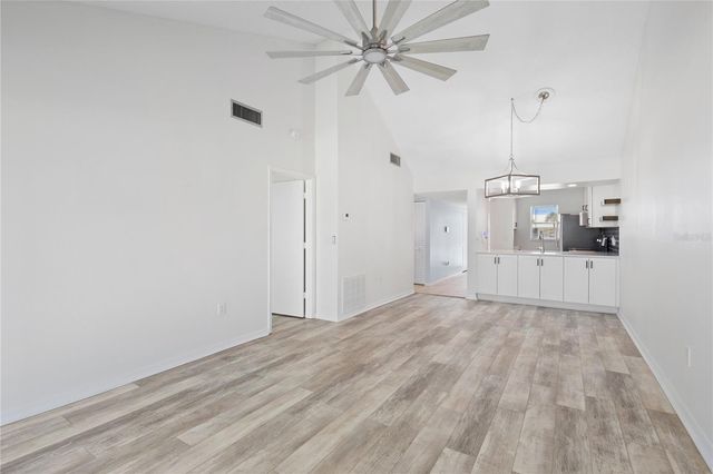 436 CERROMAR LANE 478, Venice, FL 34293