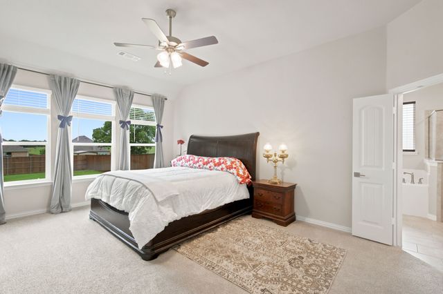 1128 Trinity Drive, Springtown, TX 76082
