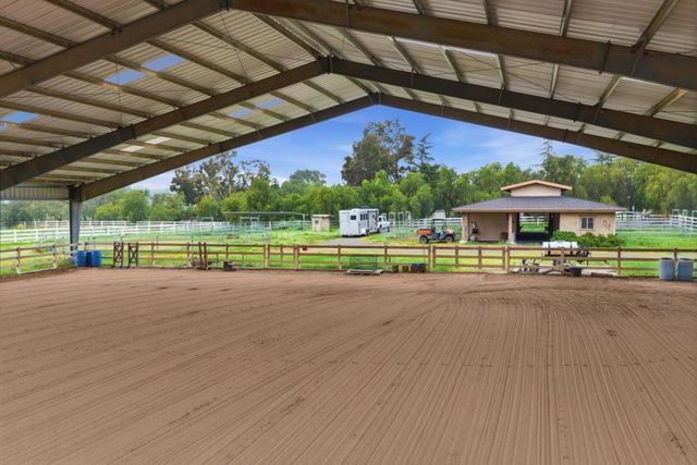 13575 Mammini Court, San Martin, CA 95046