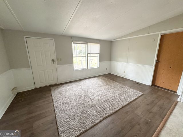 877 W Rushing Road, Register, GA 30452