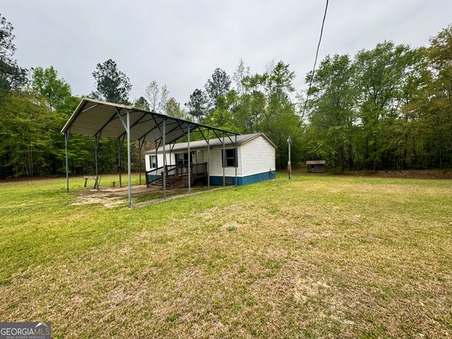 877 W Rushing Road, Register, GA 30452